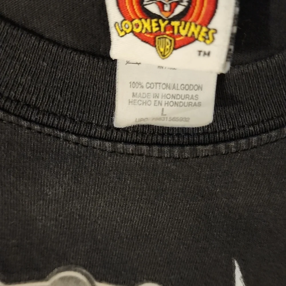 Looney Tunes Biker Taz shirt (Size L) - Picture 4 of 5